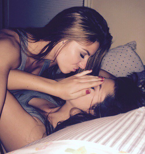 SingleBiDating's tweet photo. Single bisexual dating #LGBTQunite Love you #bisexual
https://t.co/jnREheg13s -- seeking bisexual singles and couples.
#threesome #singlebidating https://t.co/dmku9oahrR
