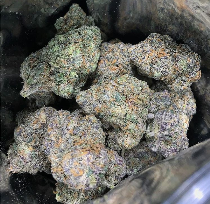 weedpandashop's tweet photo. You can now rest easy as there is a place where you can buy weed online without any fear of getting arrested or embarrassed. This site is for adults who know what they want and how to get it without getting into trouble. Please Visit 
https://t.co/xvlOzBqkJO https://t.co/QzB4whD51j