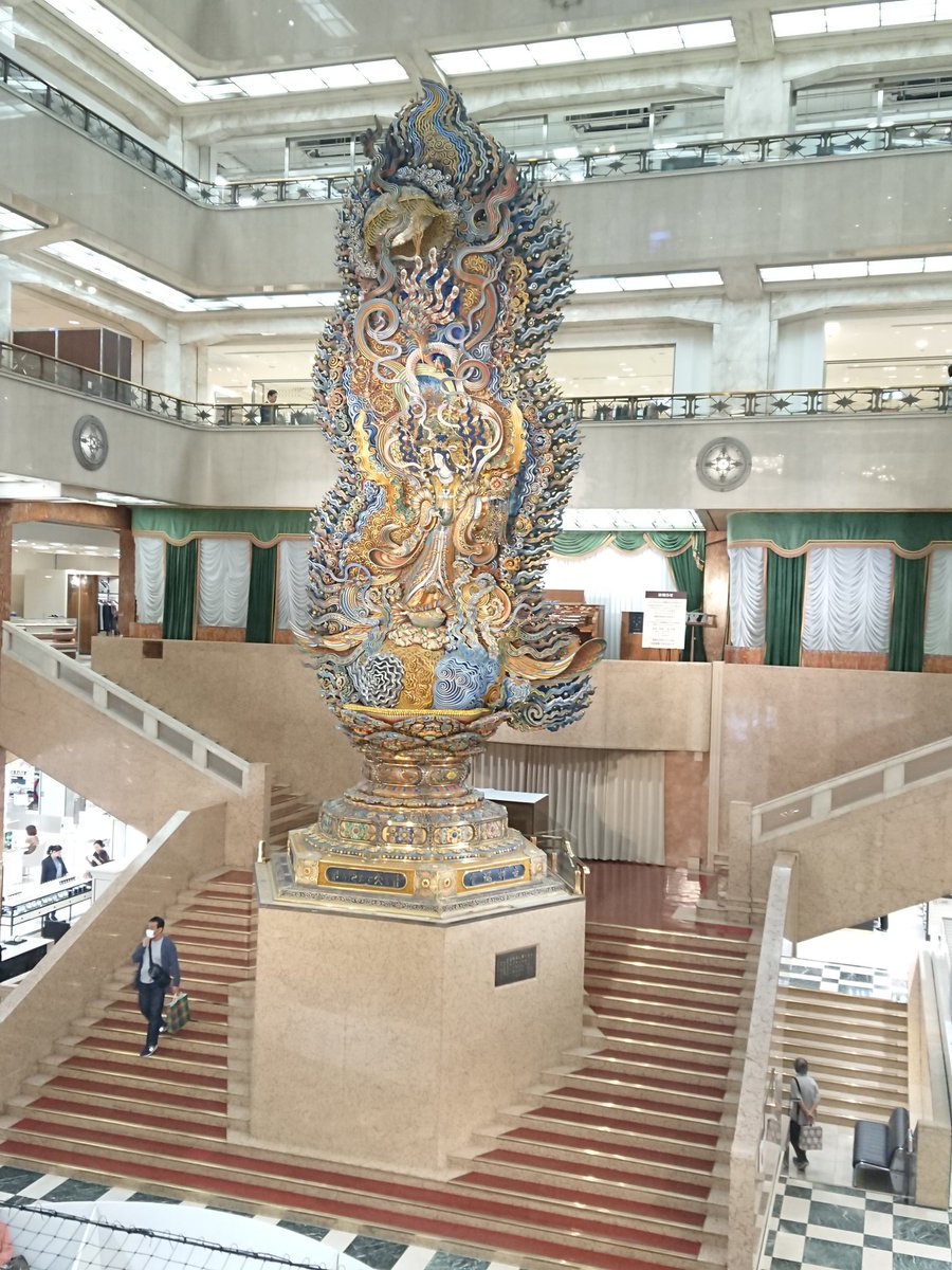 TokyoOtter's tweet photo. I met her again after 40 years.
She is called #Statue of Tennyo(Heavenly Woman).
#Mitsukoshi #Nihonbashi #Tokyo
https://t.co/YFPYAv2E1L https://t.co/BisIoZMoq2