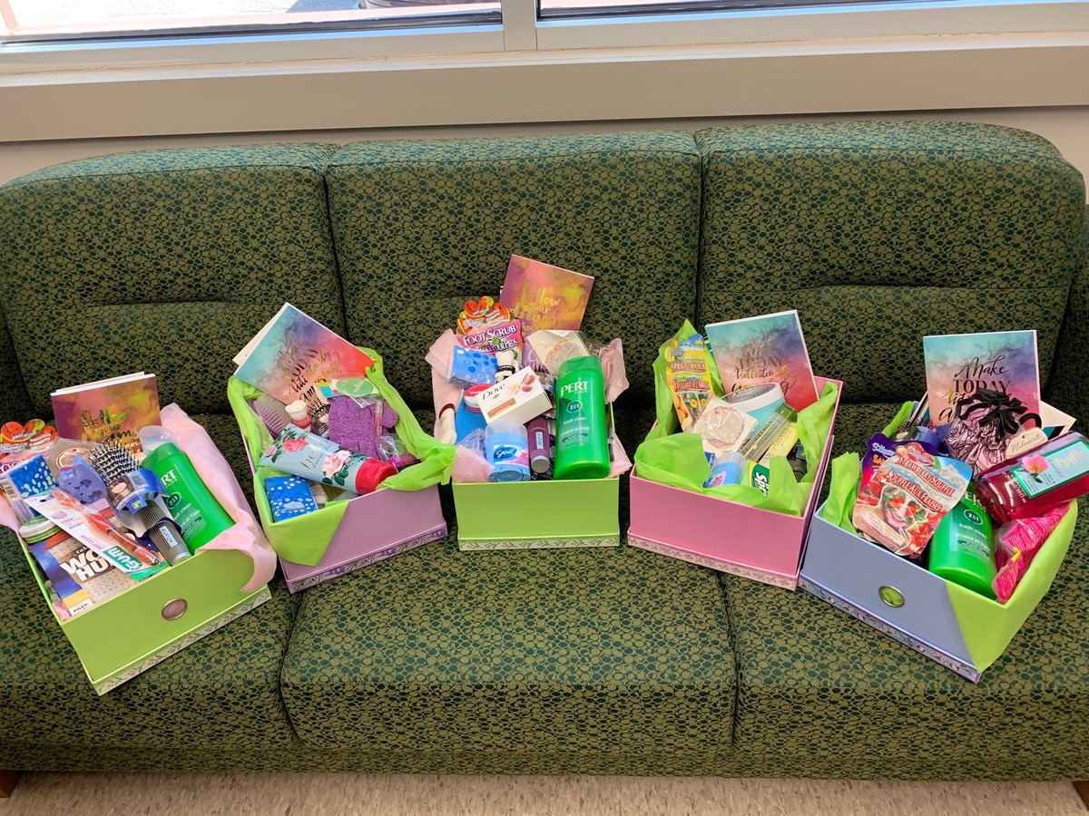 TD Lively’s shoebox care packages ready to go !! #GOWIL #weGOthis ⁦<a href="/TaraLynnH_TD/">Tara-Lynn Hughes</a>⁩  ⁦<a href="/maxleclerc_TD/">Max Leclerc</a>⁩  ⁦<a href="/tylergreenn08/">Tyler Green</a>⁩ <a href="/katie_trigg/">Katie Trigg</a> ⁦<a href="/kiviaho_1/">Una Kiviaho</a>⁩
