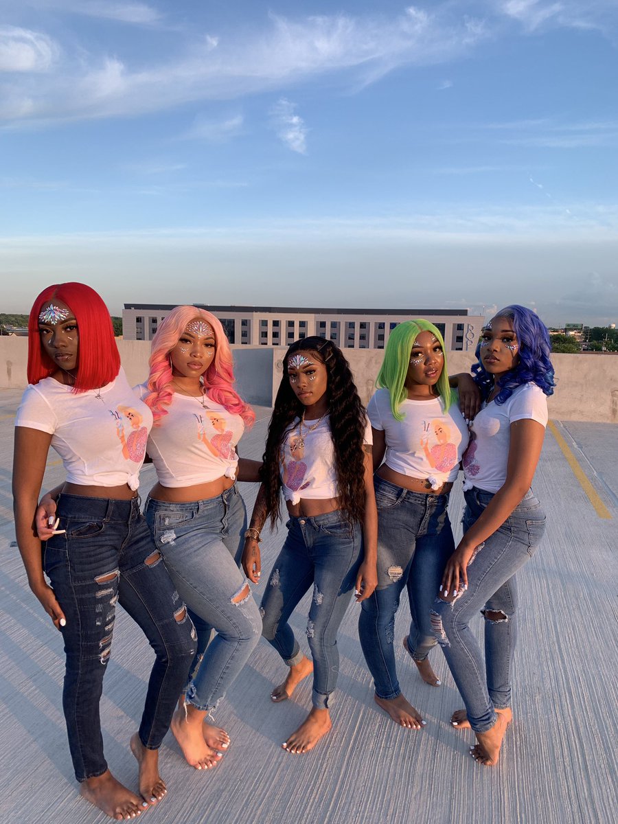 _tamiachaley_'s tweet photo. #slayedbyredd @Aniyah_Bitch https://t.co/5H3viSxGNi