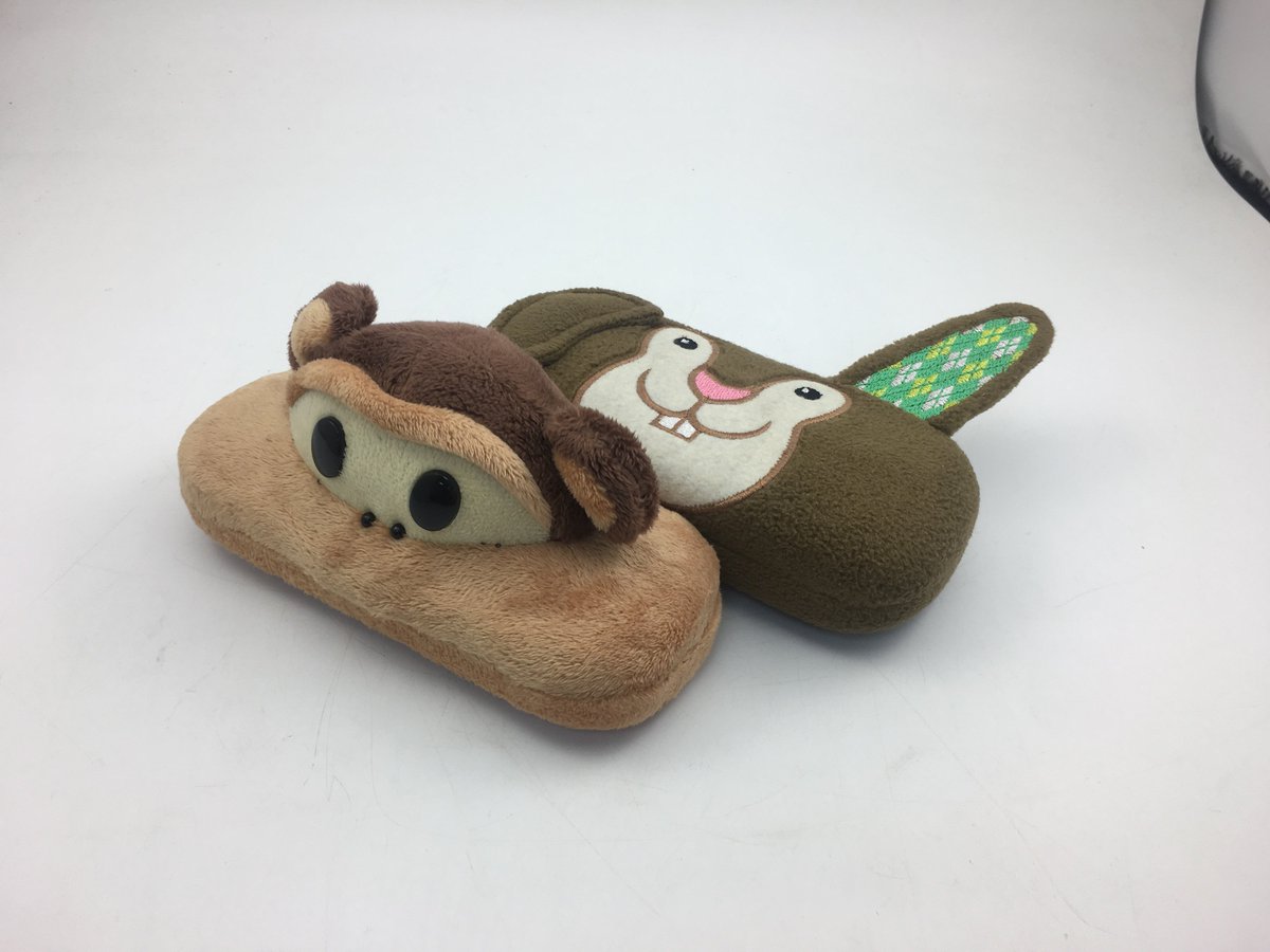 FocusPacking's tweet photo. Wish all the kids Happy International Children's Day! Here are some of our eyewear cases for the kids! Check it out!
#eyewear #eyeweardesign #leathergoods #leathercase #case #eyewearcase #handmade #crafts #glasses #sunglasses #glassescase #sunglassescase #onepiece #childrensday https://t.co/YpOGaodjj0