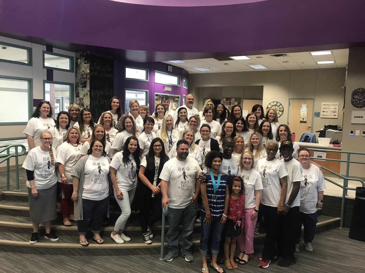 DerriceR's tweet photo. To say that I was surprised by what my staff was able to pull off today is an understatement! The unexpected T-shirts that we’re made and worn would have been enough but to have my family there and videos frm my siblings and from students was beyond words! #ilovemypeeps https://t.co/n99GK7nBcd