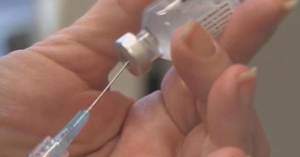 CBSNews's tweet image. Russian trolls fueled anti-vaccination debate in U.S. by spreading misinformation on Twitter cbsn.ws/2YWbO9p