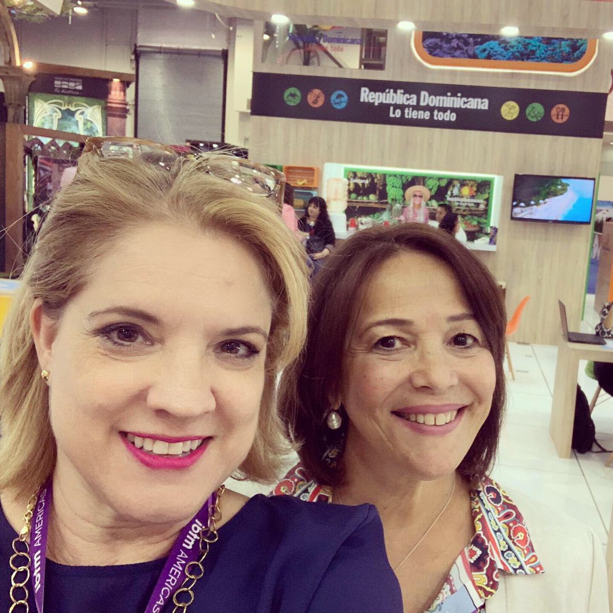 COCAL_ASOC's tweet photo. Terminamos el día con más visitas a nuestros socios plenos de #SoyCocal en @IBTMevents Américas! #SomosIBTMAmericas #SoyEventProf https://t.co/s5e1dMwUbn