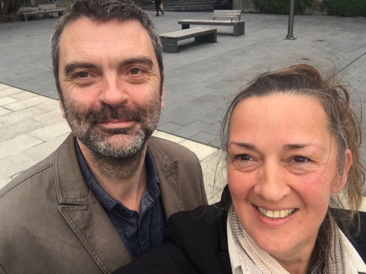 EnvirDebbie's tweet photo. Had a great time in Wellington with this lovely man (Mark Davis) who was the first energy manager for @cmdhb. I presented- #LowCarbon #healthcare for the #EMANZ conference @teradar was an excellent MC with a big heart. @gauloir @eaglesandrew https://t.co/0k3Qw7mqsx