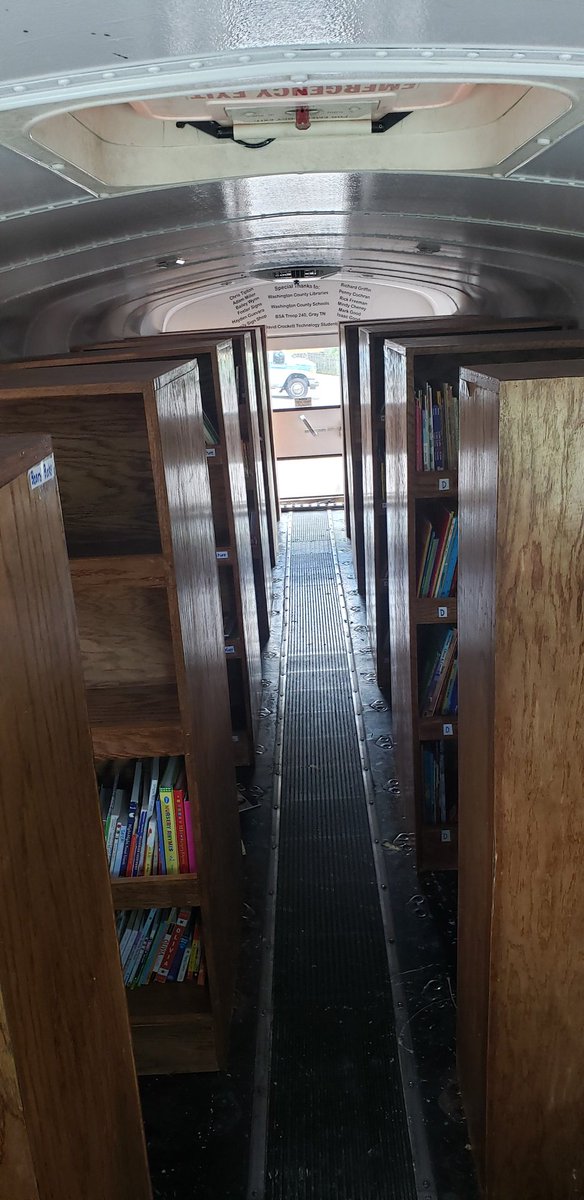 Bill_Flanary's tweet photo. Washington County's new Traveling Library is almost ready to roll! https://t.co/jcqSRqG6ze