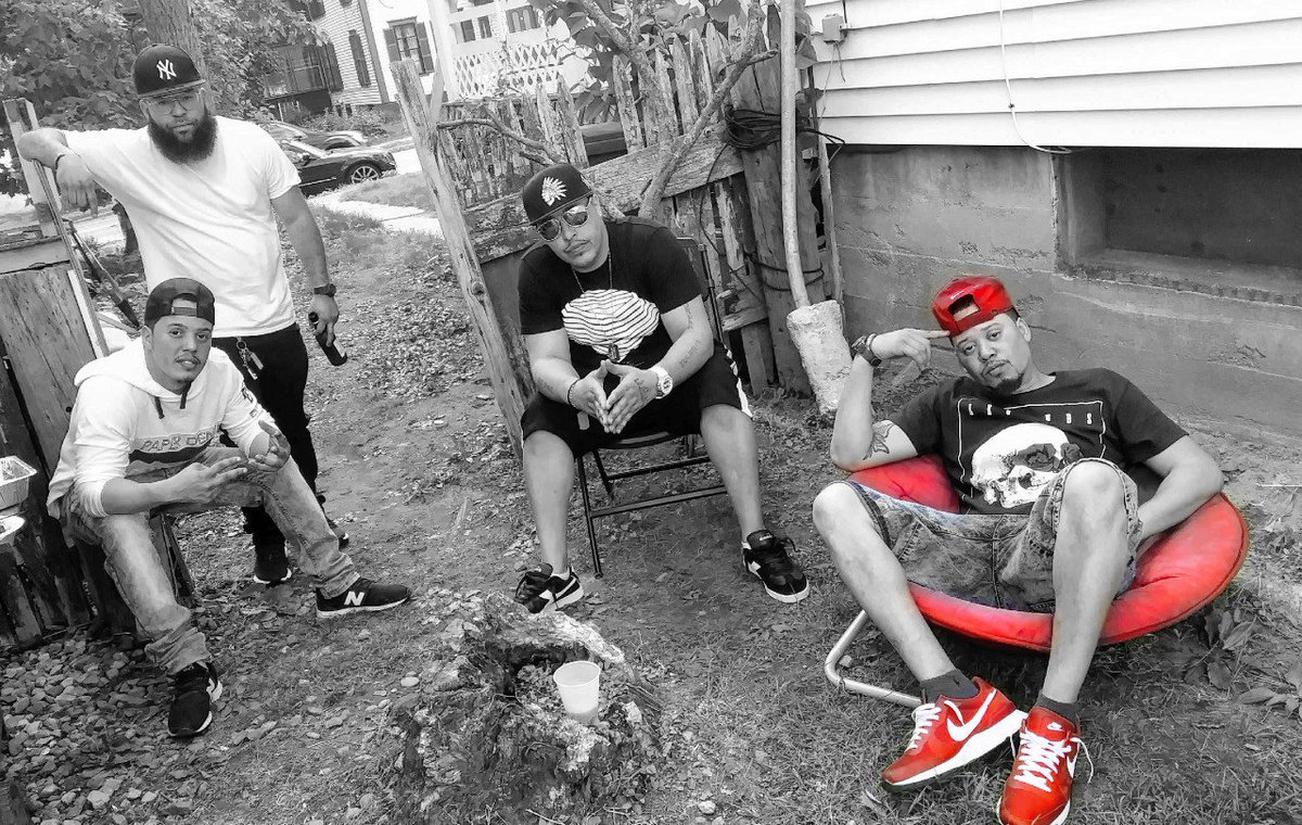 HipBedford's tweet photo. HomeTeam wins!!! #OGod #JonDoe #RahKing #Jungo aka #TreSmartz https://t.co/jIXL0PwHCb