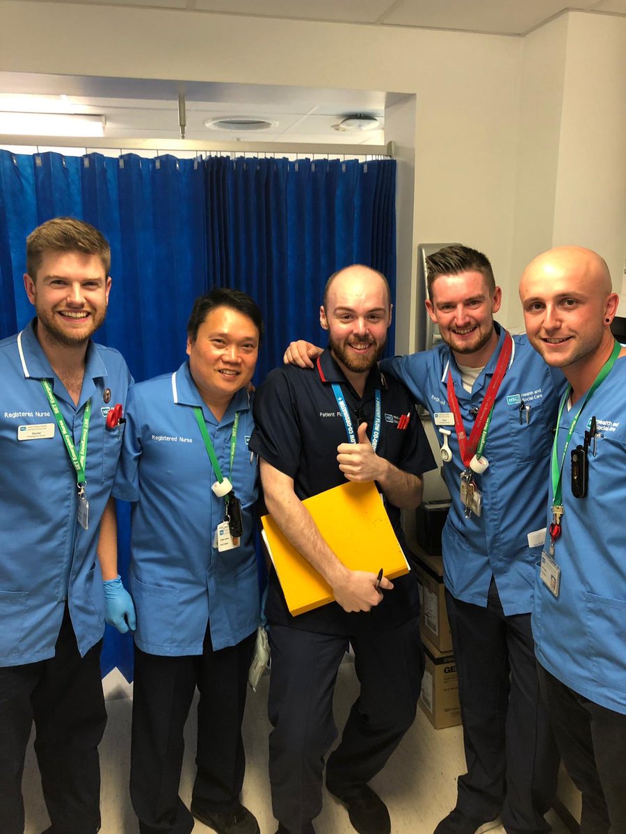 Night 3/3, ED, what a team! <a href="/setrust/">South Eastern Trust</a> <a href="/MenInNursingROI/">Men In Nursing Ireland</a> @NIMenInNursing @ConorMcDowell20 #emergencynurse