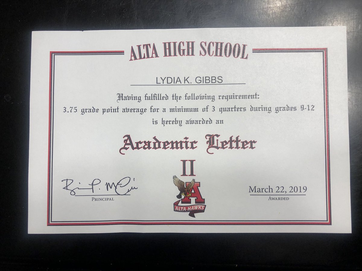 melissatgibbs's tweet photo. Lydia earned her second academic letter this year. I’m so proud of all the hard work she put into maintaining a high grade point average sophomore year. #AcademicLetter #AHS #GoHawks #GreatStudent #HardWorkPaysOff #ProudMama https://t.co/3HexO1g7ba