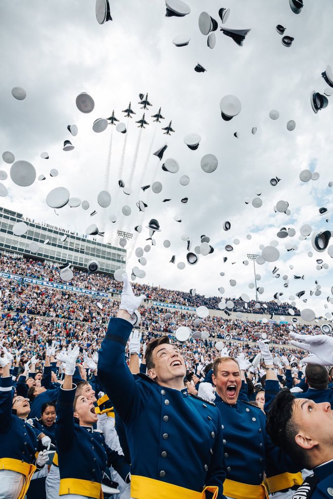 AirForceGrads's tweet photo. Congratulations #USAFA Class of 2019! More photos at https://t.co/MEymOb4UlX #usafagrad #usafa2019 https://t.co/Ker0p2Fcxv
