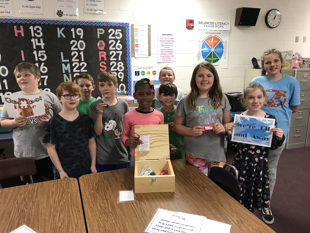stac09's tweet photo. It took teamwork, perseverance, and creative thinking for our students to open the breakout box. Fun way to celebrate an amazing school year! #WeAreASD @debpatterson123 @AnnBrennenstuhl https://t.co/B3GROtpmmv