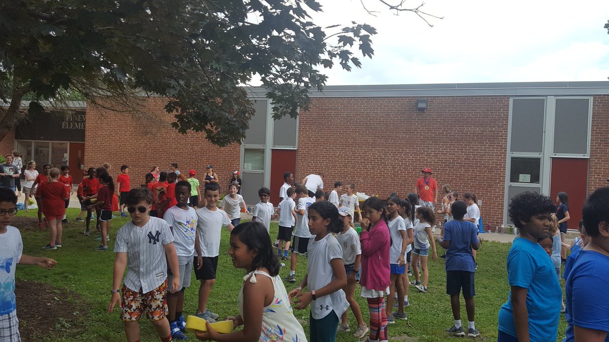 Pinewood Elementary tweet media