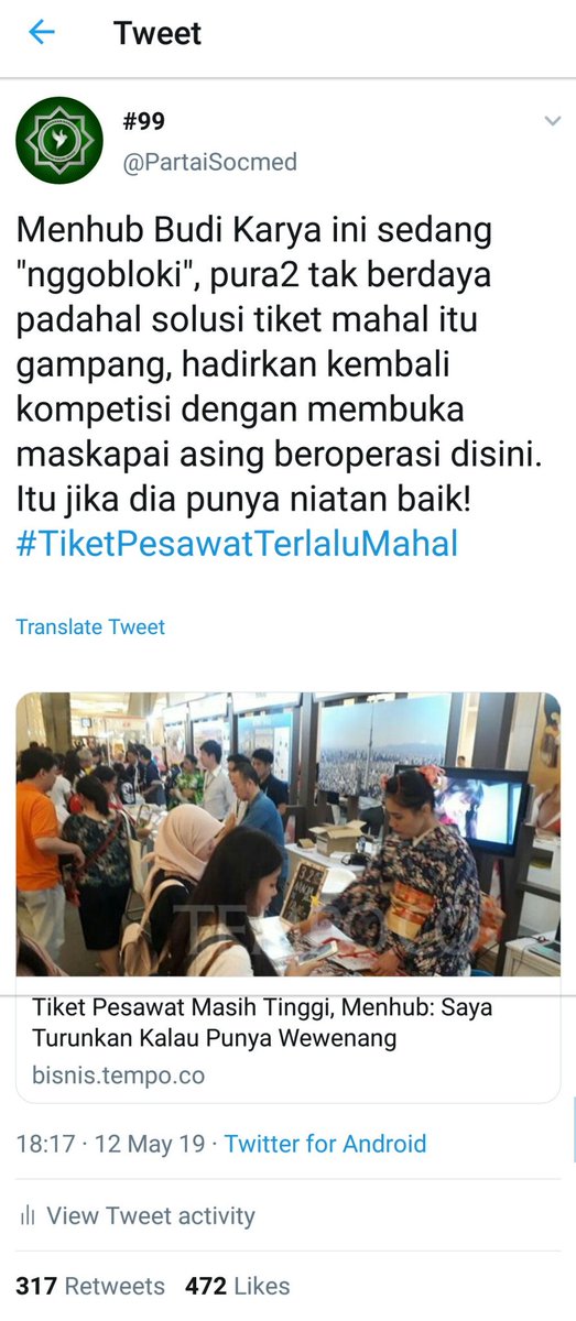 PartaiSocmed's tweet photo. Mantaap! Solusi dari Presiden @jokowi sudah sangat benar. Sama persis seperti yg kami usulkan tempo hari. 
Semoga secepatnya maskapai asing diizinkan beroperasi di jalur domestik agar maskapai nasional tidak semena2 mendikte harga. https://t.co/2mzjRSl7ba