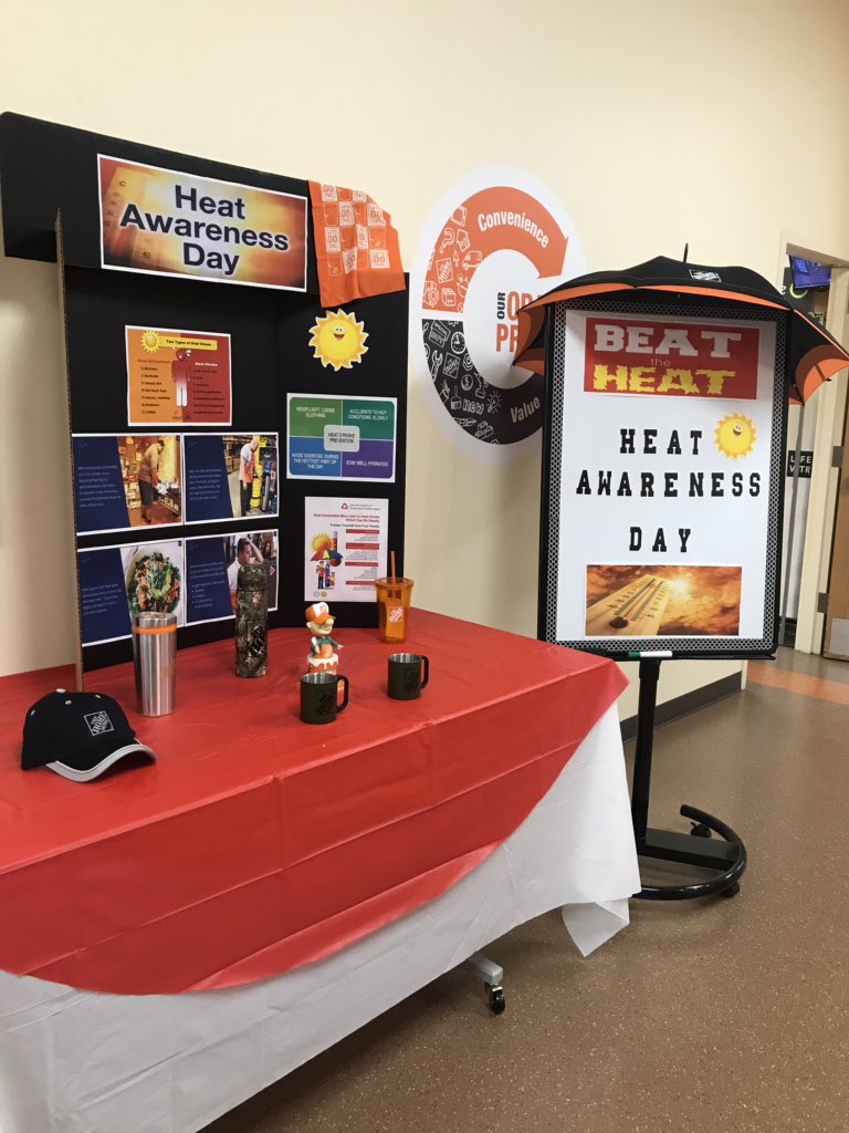 sherisa22's tweet image. #heatawareness #SafetyNeverStops Thank you @APM_Doug_5088 for driving awareness #makingworkfun #key2