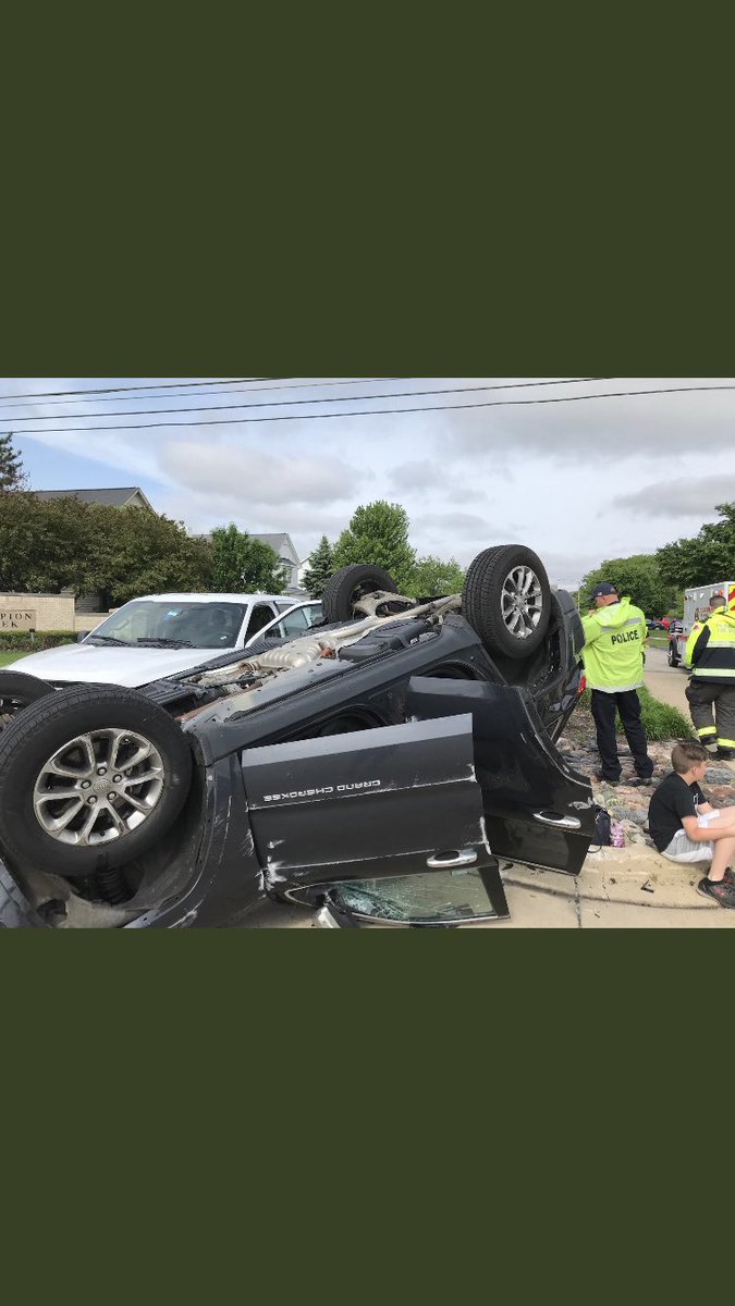 Shernski (@jshernski) on Twitter photo <a href="/IDOT_Illinois/">IDOT_Illinois</a> Do U see a child that is scared out of his mind?Do U see a child that will always be haunted thinking about his mom hanging upside down after their car rolled twice?Multiple subdivisions have begged U to put in a light... U say ”not yet”. U disgust me!#DoSomething <a href="/IDOT_Illinois/">IDOT_Illinois</a> Do U see a child that is scared out of his mind?Do U see a child that will always be haunted thinking about his mom hanging upside down after their car rolled twice?Multiple subdivisions have begged U to put in a light... U say ”not yet”. U disgust me!#DoSomething