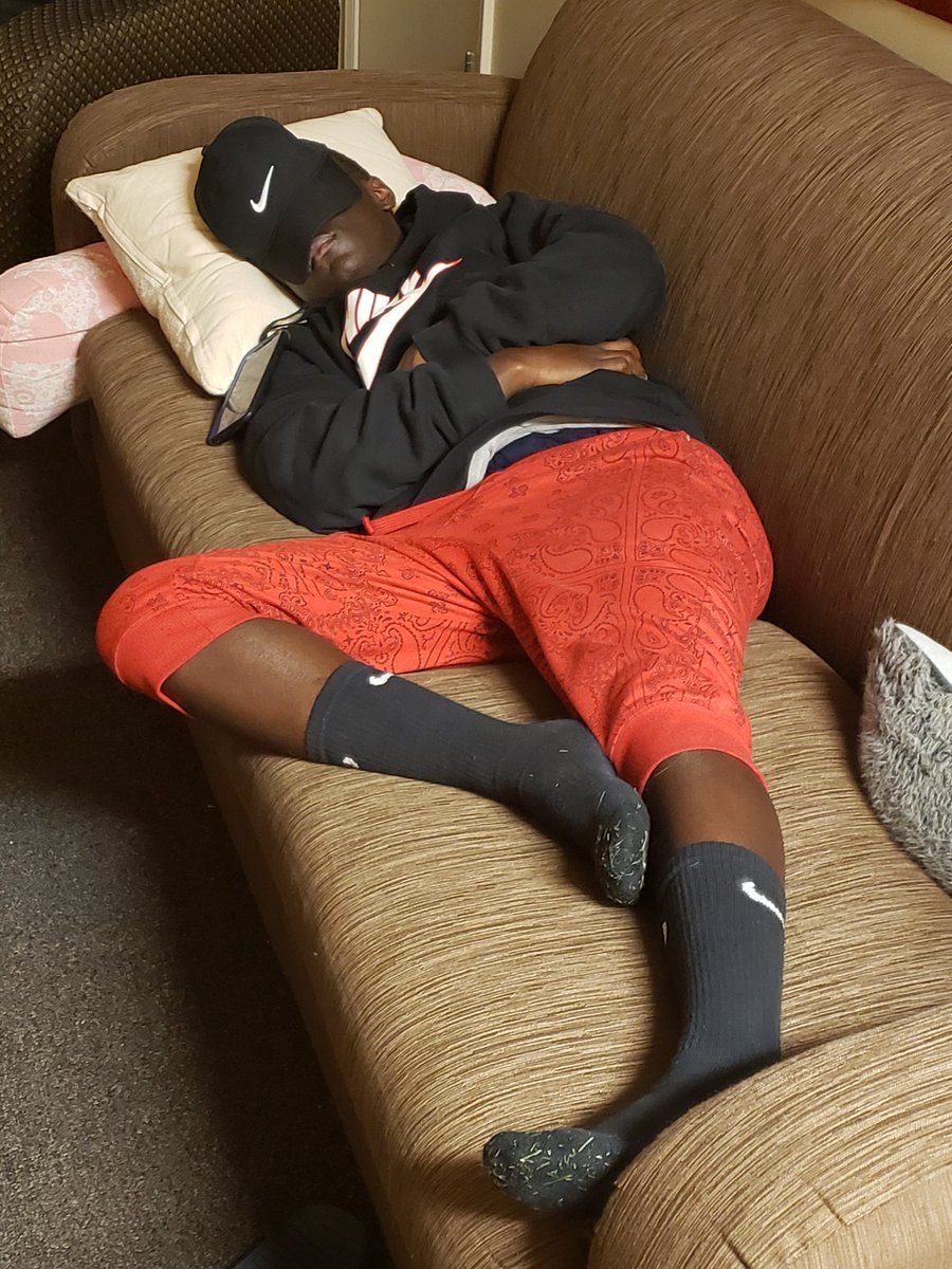 Preparing for #NACURH2019 got us like 🌞🐄💎 #GoYotes 🐺