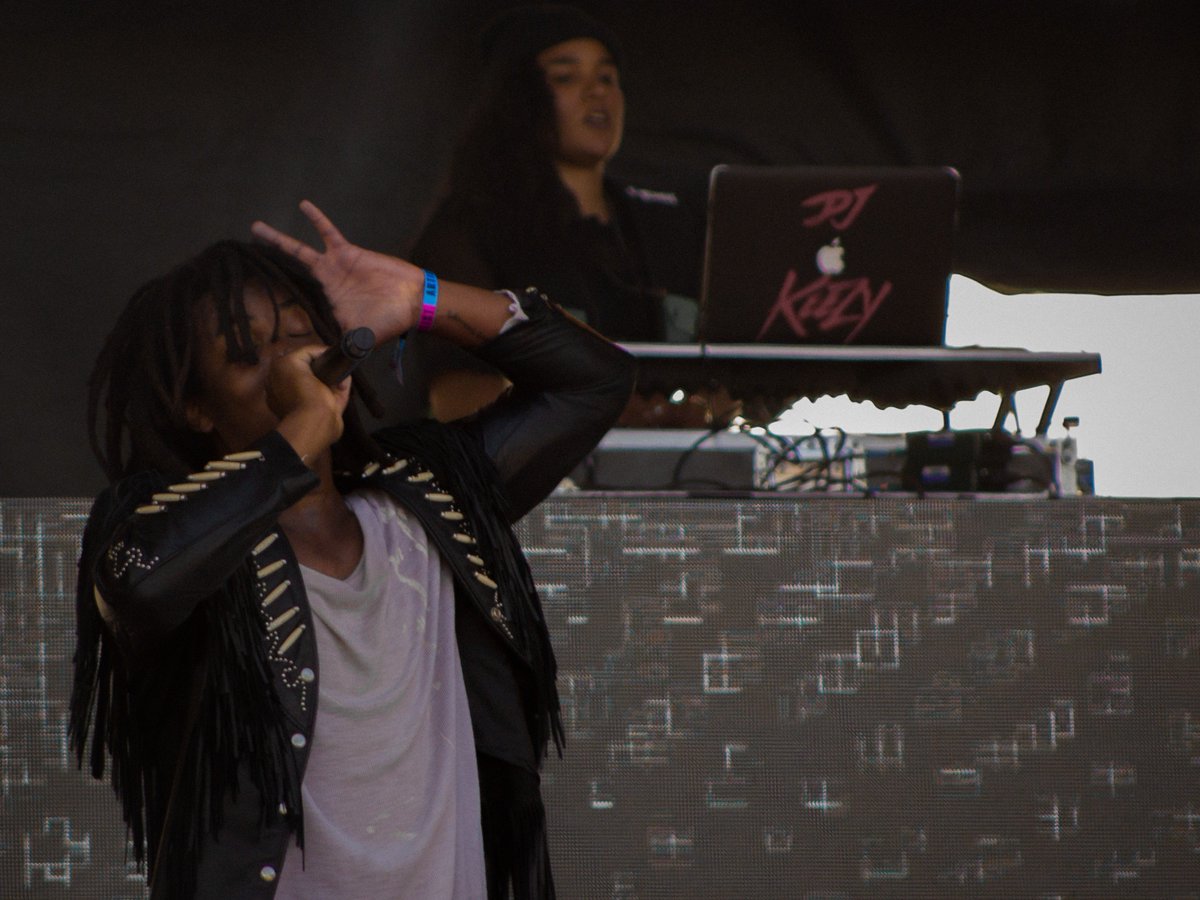 _jimmyced's tweet photo. Here's a few of the best shots I got of @dematlas at #soundset2019 βπΌπΈ
@DJKeezy612 @rhymesayers https://t.co/CJiSg8BiP6