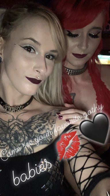 We are dating now so hit me up for custom videos 🥰😍 #porn #lesbian #girlswhokissgirls #strippers #inked<a href="/tag/inked"class="tags"><span>#inked</span></a><a href="/tag/porn"class="tags"><span>#porn</span></a><a href="/tag/strippers"class="tags"><span>#strippers</span></a><a href="/tag/lesbian"class="tags"><span>#lesbian</span></a><a href="/tag/girlswhokis"class="tags"><span>#girlswhokis</span></a>
