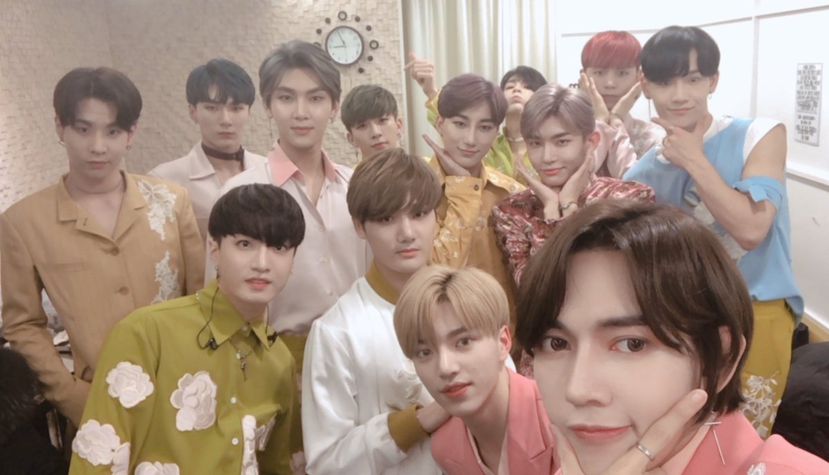 rang_awesam's tweet photo. #onlyUSelcaDay https://t.co/uFkKcsu9GA