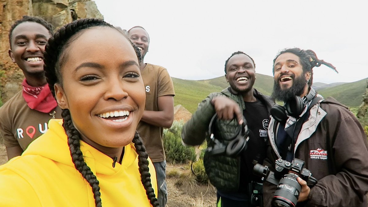 NEW VIDEO UP!! I maybe, kinda, sorta went camping with <a href="/RoutesAdventure/">Routes Adventure</a>! 

Link: youtu.be/MnwJLhDNLiY