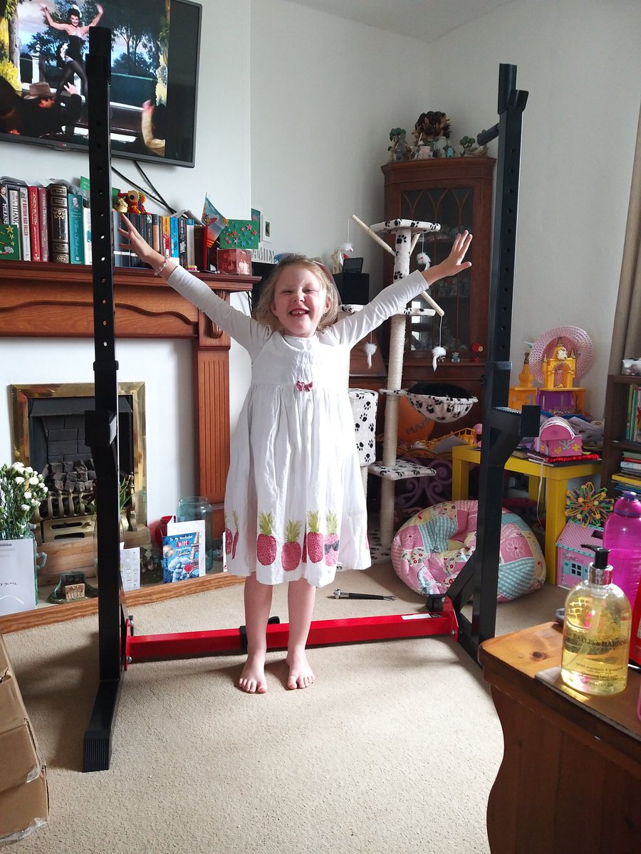 tvenn's tweet photo. @AnnamariaBevan My sentiments exactly! #gymtimefun #liftheavy #startthemyoung #stronggirls #baddaddy 😂 https://t.co/VS5xeXDDUd