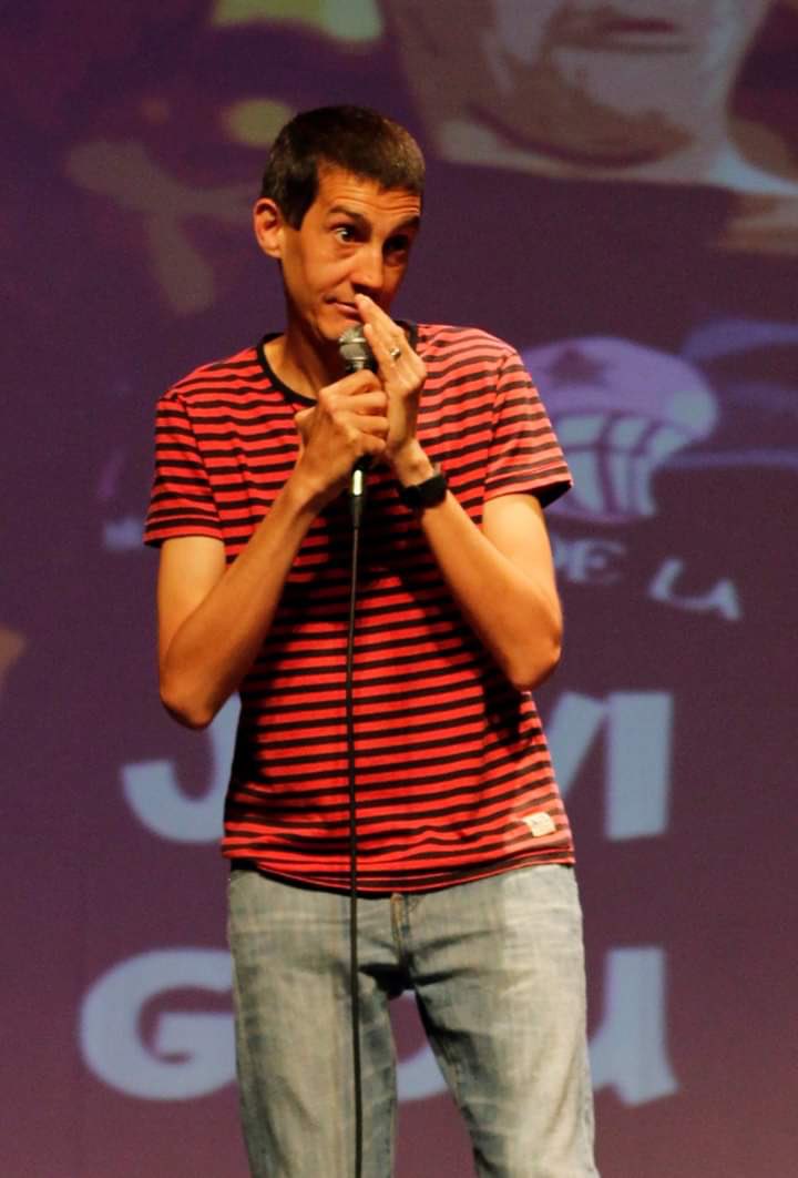 JaviGou1's tweet image. Pa ZAMORA esta tarde a las 21:00h en #CaféUniversal con mi trocito de show “Ni media Hostia” #monologozamora #comedia