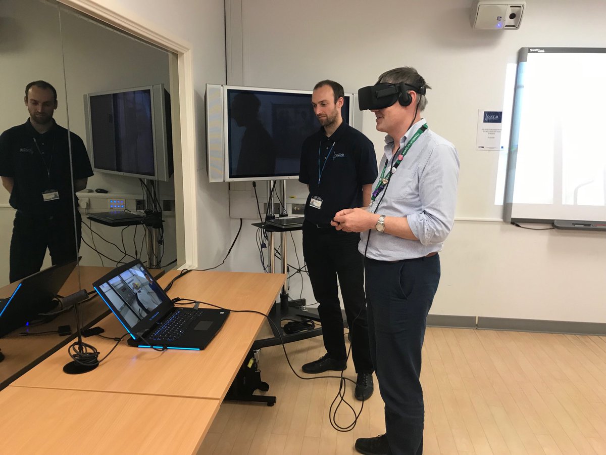 HelenEHigham's tweet image. Sir Jonathan Montgomery using VR to learn about sepsis - simulation improves patient safety @OUHospitals @OxSTaRCentre