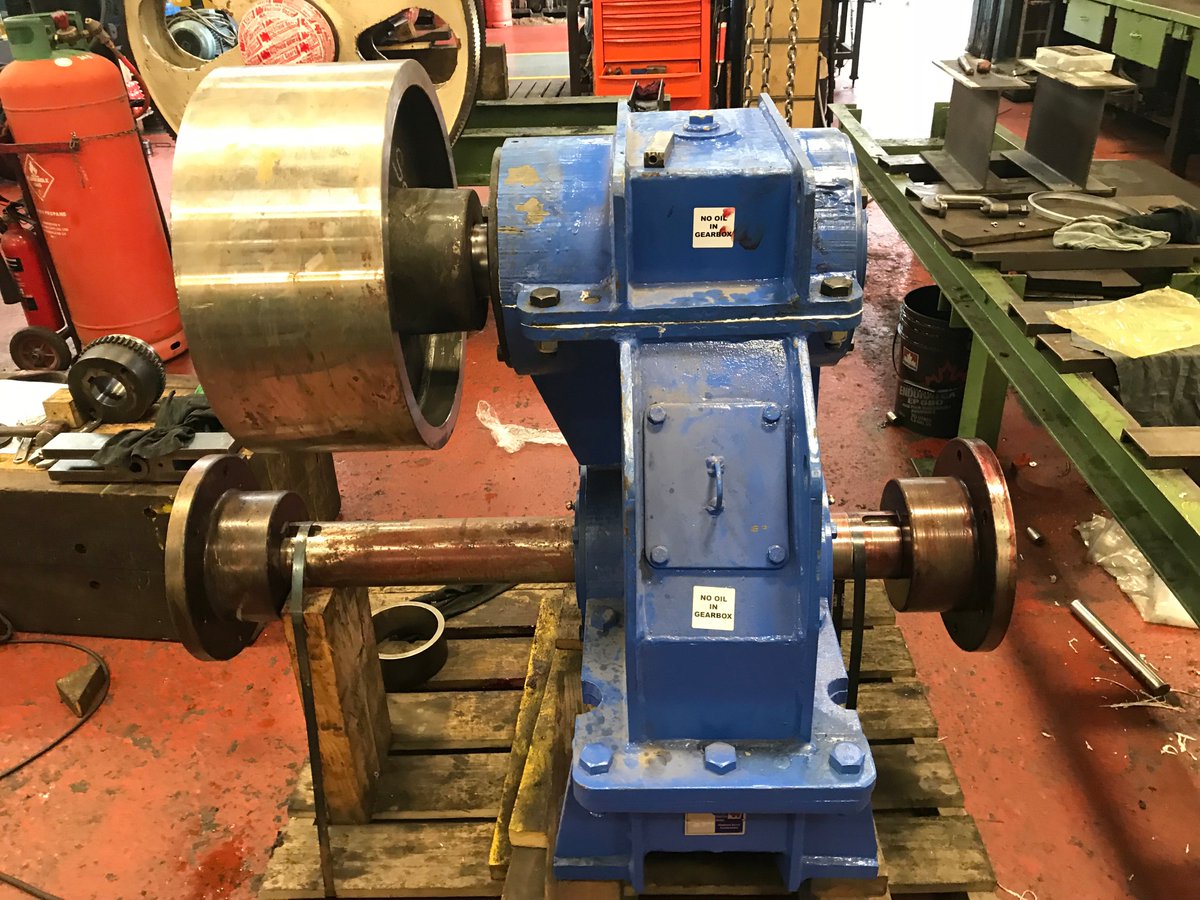 #manufacturing #engineering #mechanical
#cnc  #industrialengineering #gearcutting #gearbox