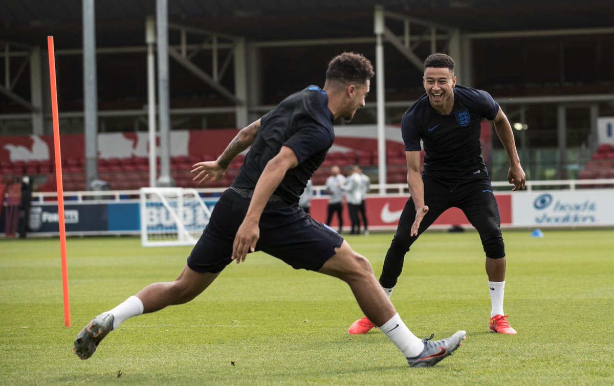 Jesse Lingard tweet media