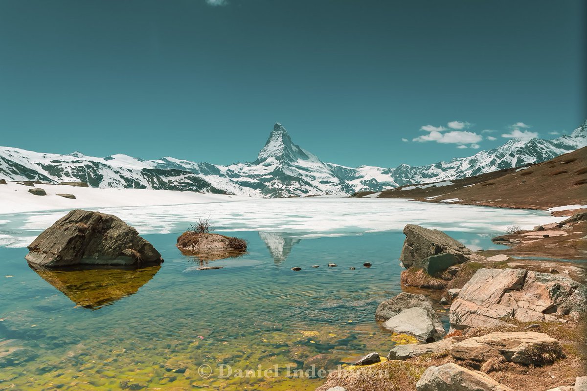 keule1970's tweet photo. #zermatt #mountain #myswitzerland #matterhorn #insherzgemeisselt @MySwitzerland_d @zermatt_tourism @valaiswallis #stillsnow https://t.co/HyVkHoy0Kc