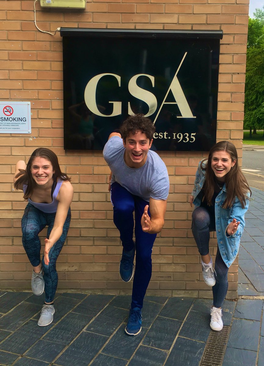CarineGilbert's tweet photo. How have I just had my last lesson at GSA? Pippin and Leading Players signing off 😭😭 @PhyllidaCS @pcdurham @J_A_McCullagh https://t.co/nvOkoTaQXA