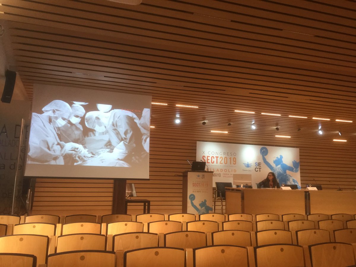 eduardorivo's tweet photo. Llegando ya los primeros asistentes a la segunda jornada del congreso #SECT2019 en el #DiaMundialSinTabaco . Erradicación del tabaquismo y #screening de cáncer de pulmón ya!

#WorldNoTobaccoDay ⁦@SECTtoracica⁩ https://t.co/RnVNVH6TNX