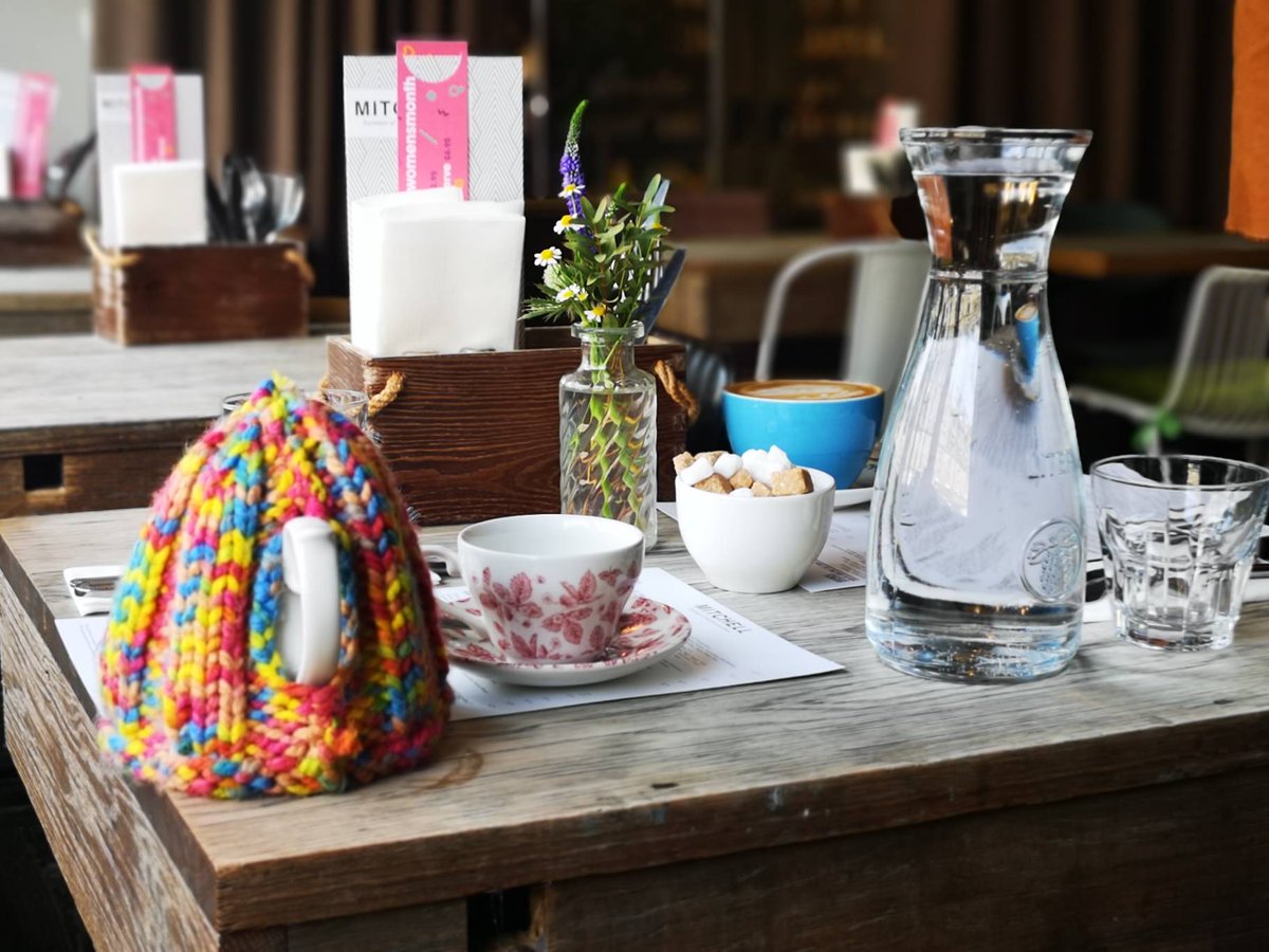 Brunching? 

We love #brunch here at Mitchells! Whether it's homemade granola with fresh berry compote or a full Scottish breakfast we got something for everyone! Oh and don't forget coffee ✔️

Check our our menu 

mitchellsdeli.co.uk

To book a table! 
01334 466970