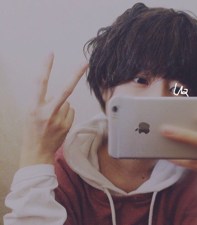 ua_pyons's tweet photo. 伊野尾くん雰囲気
✌✌✌
#うあぴょんず 
#雰囲気嫌いじゃないよって人らぶりつ https://t.co/1vqA51Yqs3