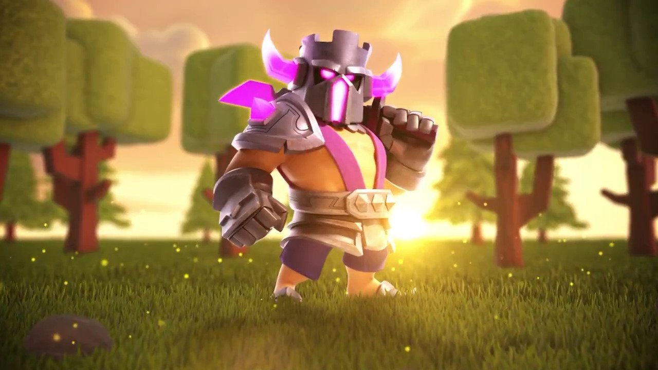 NOVO * Pekka King Skin! - Jogabilidade do June Gold Pass, Clash of Clans  @CarbonFinGaming