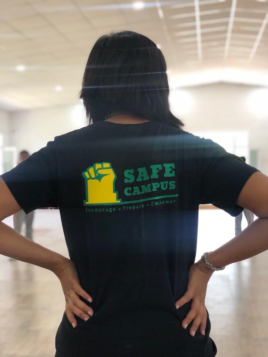 zasha2's tweet photo. Delhi... Nainital... Delhi.. 700 km 
Safe Campus under the "FAKAR HAI-To be proud" campaign.. 
Along the way a chance to teach Self Protection at the G D GOENKA School at Naukhuchia Taal.
#beproud
#beyou
#safecampus https://t.co/38KIHnd1lm