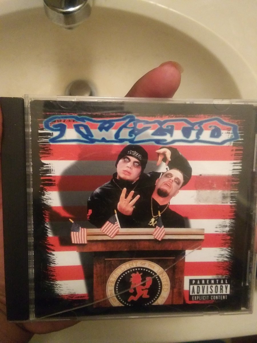 PhantomEyce's tweet photo. #Twizitd #FreekShow, #TheCrypticCollectionVol1, #ANewNightMare and #ForFamVolume2. #MystaCyric #RealRap #UndergroundRap https://t.co/vK2s8tTzZI