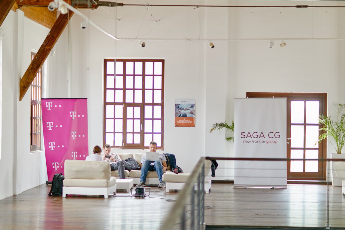 Hackathon in the Port, day 2 😀 #HakatonMe