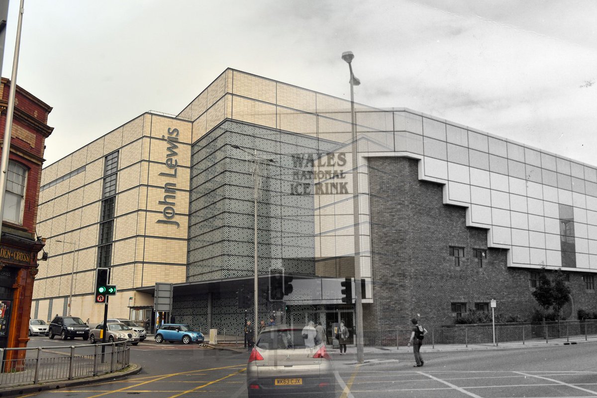 cardiffsocial1's tweet photo. The striking changes to Cardiff city centre over the last 20 years

https://t.co/ej2cddsbJw https://t.co/5zZZu9VVSY