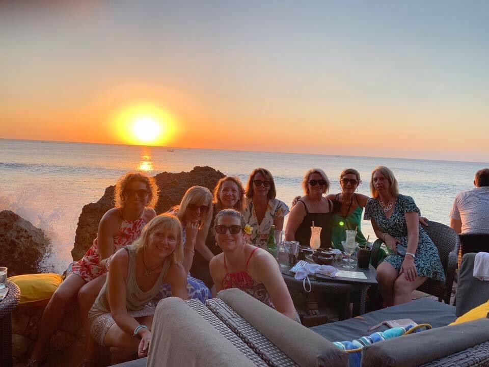 abcdiagnosis's tweet photo. So it’s business as usual rushing around working &amp; treatment #everythreeweeks &amp; kids &amp; family life.... 

I’m already missing #Bali ☀️🏝🌋♥️ https://t.co/NAIqmJ5GPL