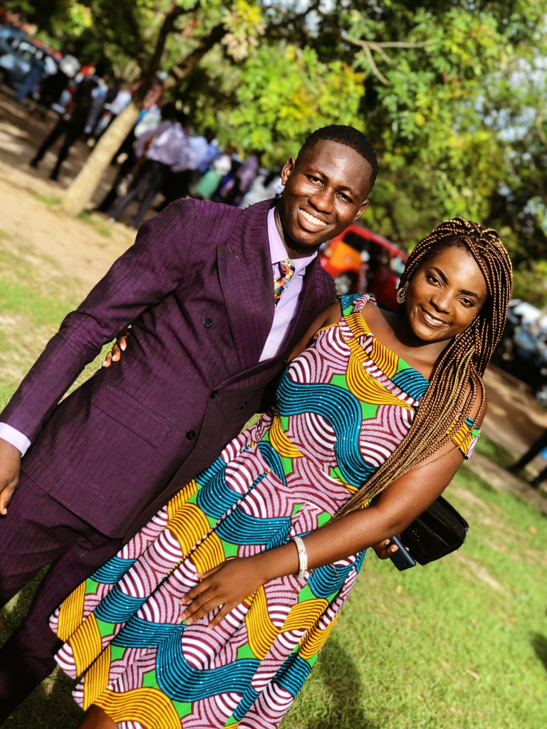 🌺Joy is priceless and Family is everything🌺
@IsabellaAmihere ❤💚
#jw_inspirational #jworganization #bestrong #bestrong💪 
Outfit by: @krakye_bespoke #krakyebespoke #akwesi_angel