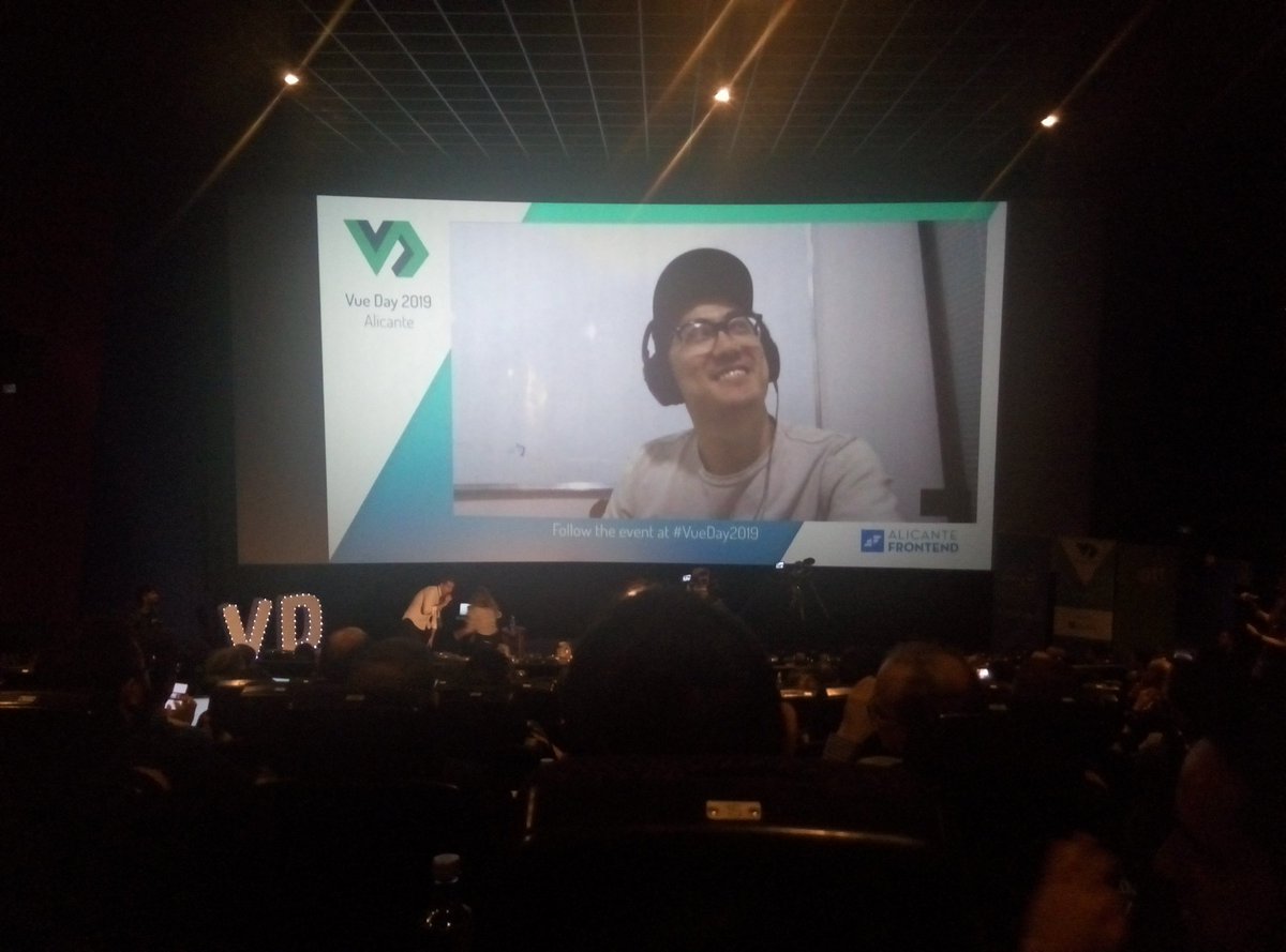 Increíble evento #VueDay2019 👏👏 #gomrjeff