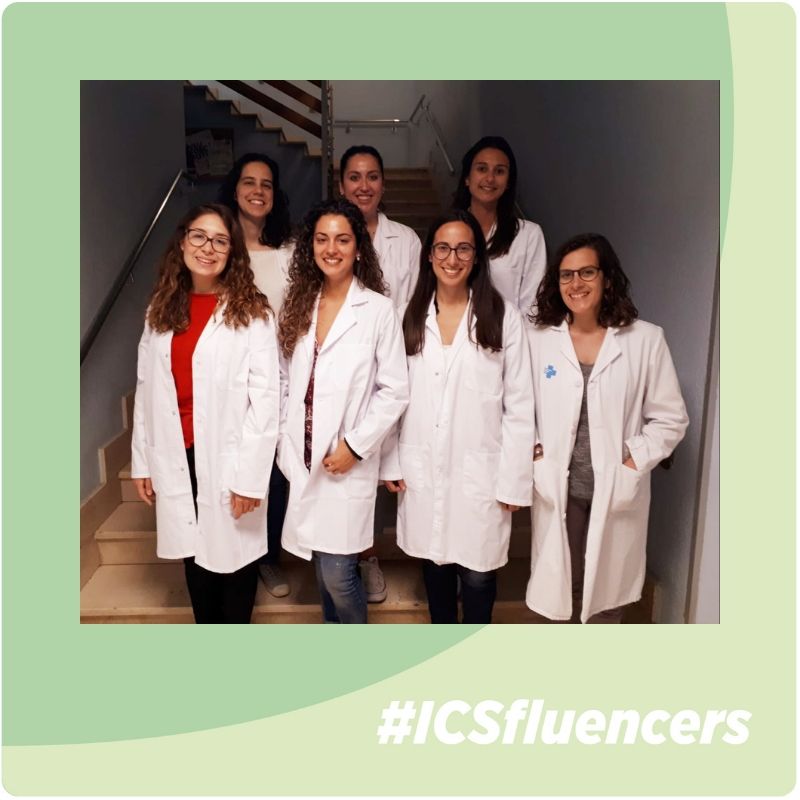 icscat's tweet photo. @NuriaBeguer @icsebre #ICSfluencers @NuriaBeguer: "A la unitat docent són dies de comiats i de benvingudes. Els nous residents de família estan començant a conèixer el q serà una part molt important de la seva vida. Desitgem que els ompli com a natros!" #CAPElTemple @icsebre #udmfic @BeatrizSatu #S8NB https://t.co/bl018H69Mx