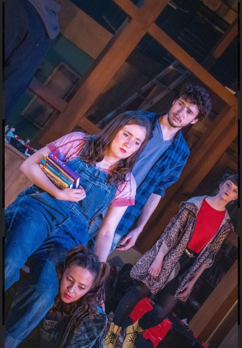 Millie_Davies28's tweet image. When you remember today is the last day of @CSSDLondon #intothewoods... so incredibly proud of this show and everybody involved!

#NoTrees #NoGreen #Reopenthelibrary