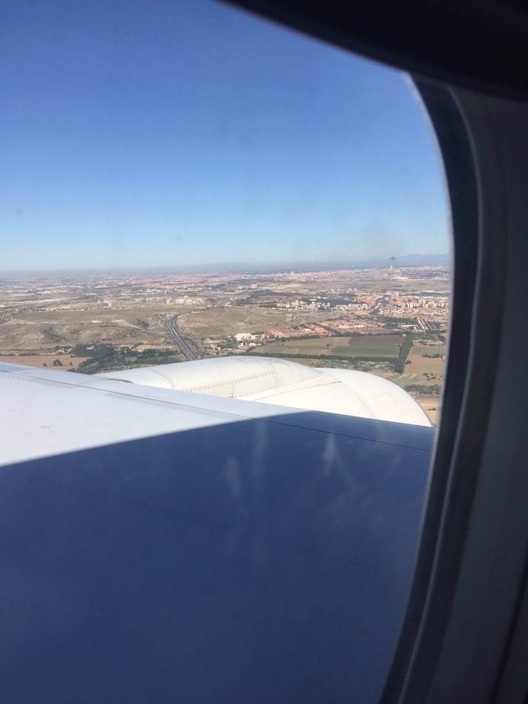 LewisKaye1's tweet photo. Madrid! #COYS #UCLFinal2019 https://t.co/jQNdnP9YwU