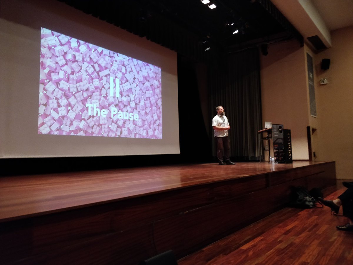 jacerdeira's tweet image. #agilept Lego on the stage :)