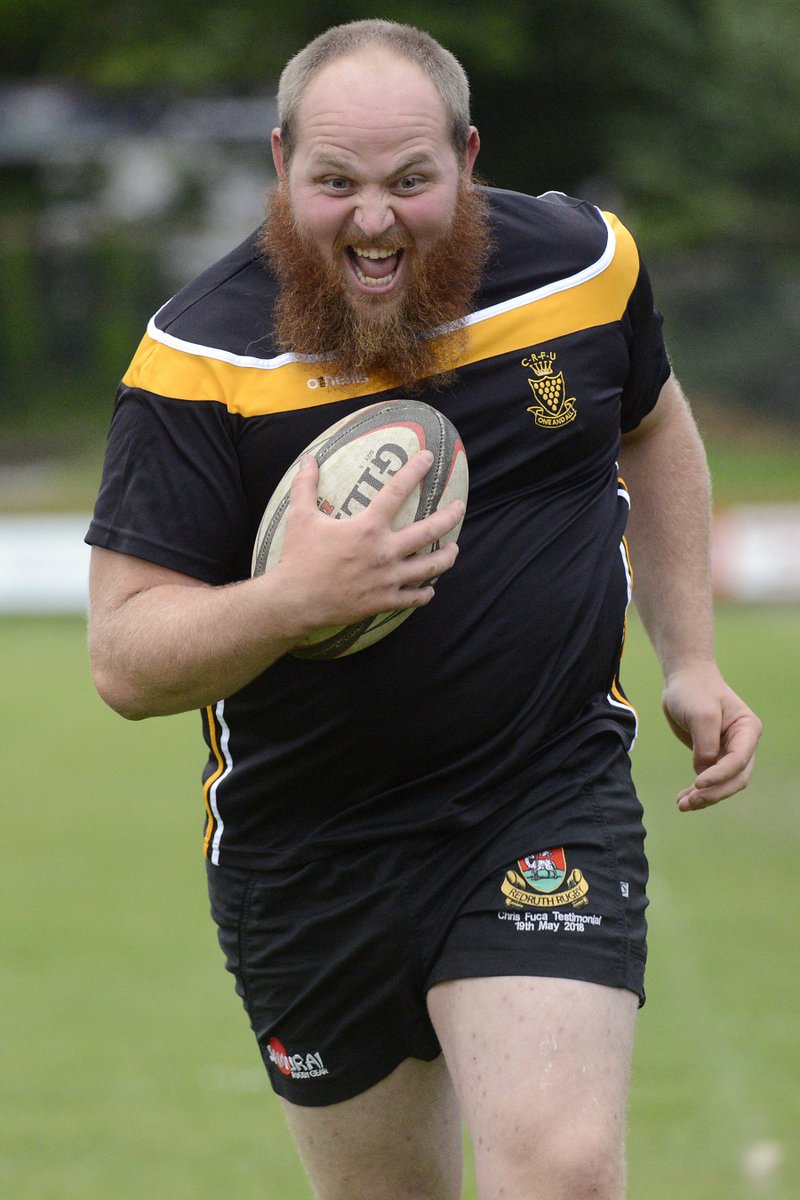 trelawnysarmy's tweet photo. Great final training session for @Cornwallrugby last night. Boys are pumped ready for Sunday #blackandgold #upcornwall https://t.co/V9UKhY9Dsg