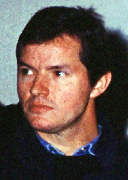 FTViaStella's tweet photo. Aménagement de peine en Corse refusé pour Alain Ferrandi.
Condamné en 2003 à la réclusion criminelle à perpétuité pour l'assassinat du préfet Claude Erignac en 1998, Alain Ferrandi est incarcéré sur le continent depuis 20 ans. Depuis 2017, il est détenu à Fresnes. https://t.co/eUo2k4LMcN