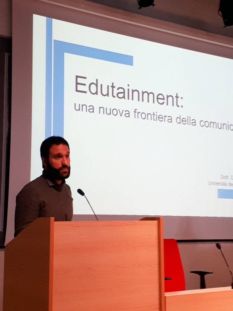 "Gli approcci emotive aumentano l'entusiasmo e facilitano #apprendimento delle informazioni. #Edutainment è una nuova frontiera della #comunicazione nei #musei". Duccio Baroni <a href="/UNI_FIRENZE/">Università di Firenze</a>